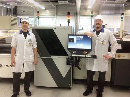 Mathias Jerger (left) and Nico Schmid support the AOI systems at Marquardt. They have integrated the Viscom S3088 SPI system for 3D solder paste inspection